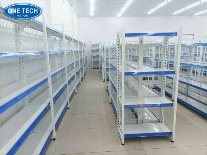 Lý do nhiều người ưu tiên sử dụng kệ siêu thị thanh lý