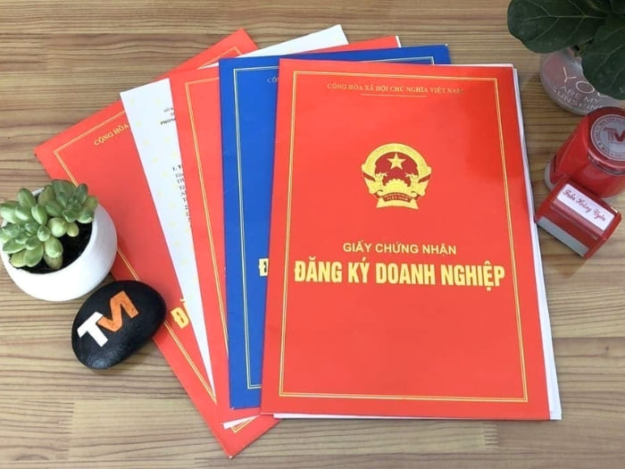 Hoàn thiện giấy tờ mở cửa hàng tạp hóa đúng pháp luật