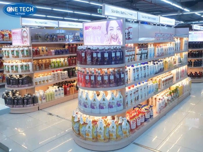 Kệ tưng bày mỹ phẩm đẹp hình bán nguyệt