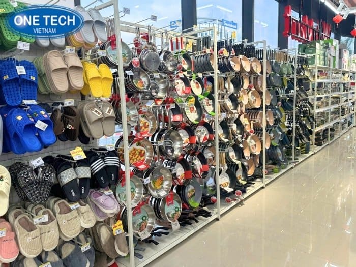 Kệ siêu thị móc treo tối ưu khả năng trưng bày