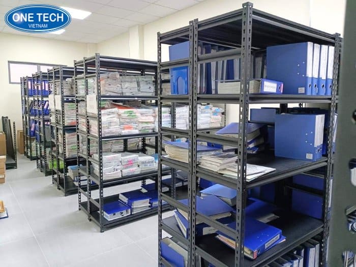 Kệ V cài để tài liệu thông minh