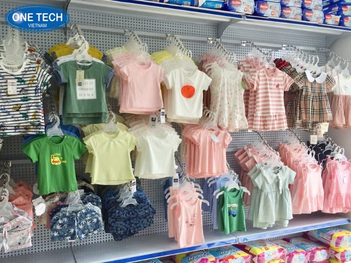 Kệ siêu thị móc treo cho các mặt hàng đặc thù