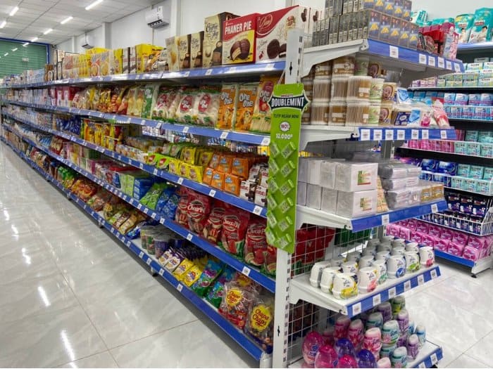 Lưu ý khi mua kệ siêu thị thanh lý tại HCM