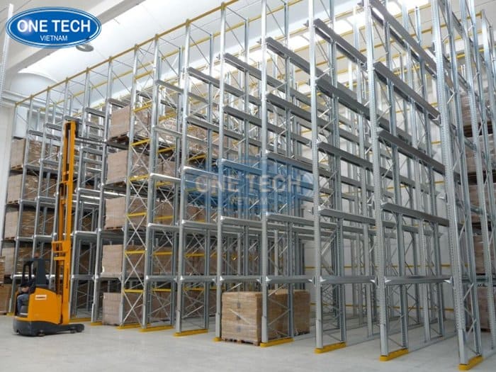 Kệ Drive In tiết kiệm diện tích tối đa