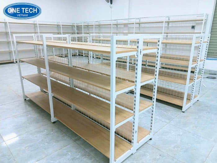 Kệ khung sắt mâm gỗ cho siêu thị 