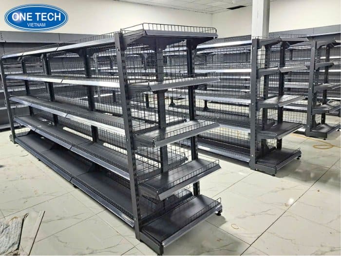 Kệ lưng lưới cho siêu thị ở Đà Nẵng