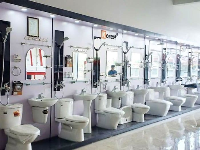 Kệ áp tường trưng bày combo các sản phẩm