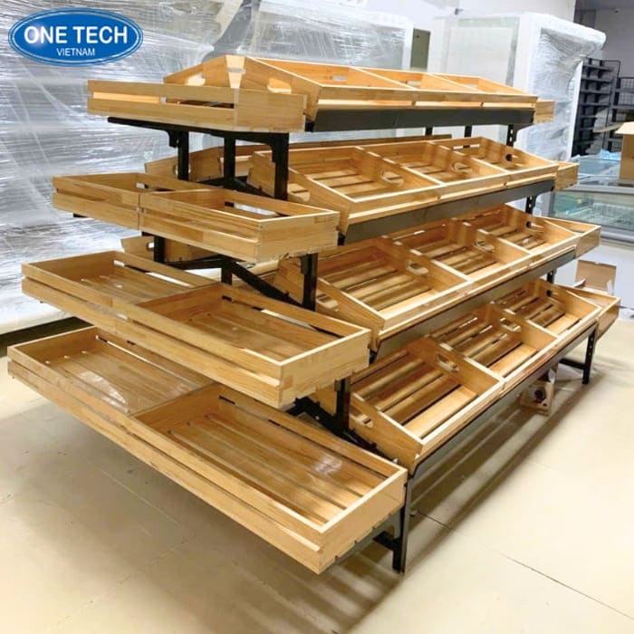 Kệ gỗ 4 tầng bày hoa quả số lượng lớn