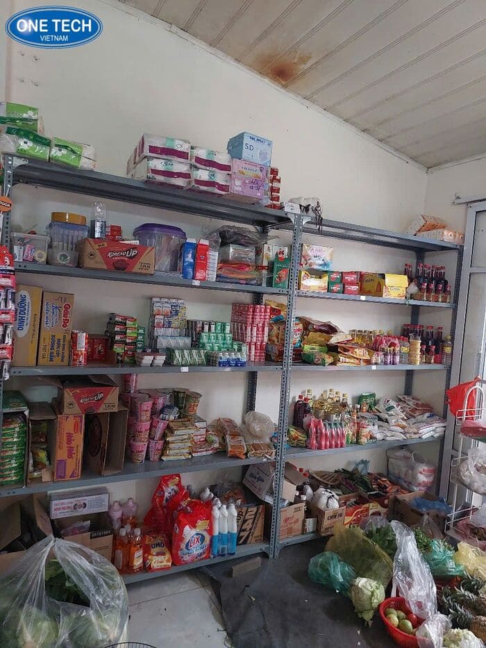Kệ sắt v lỗ bày bánh kẹo