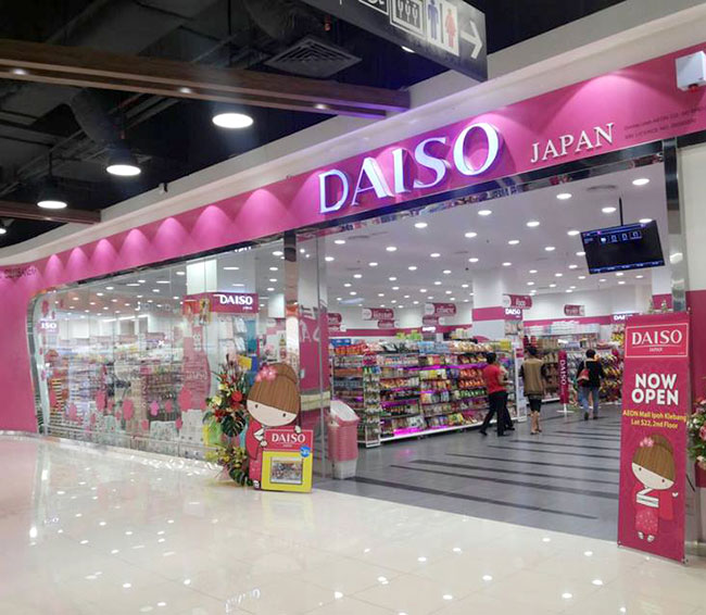 Cửa hàng đồng giá Daiso Nhật Bản