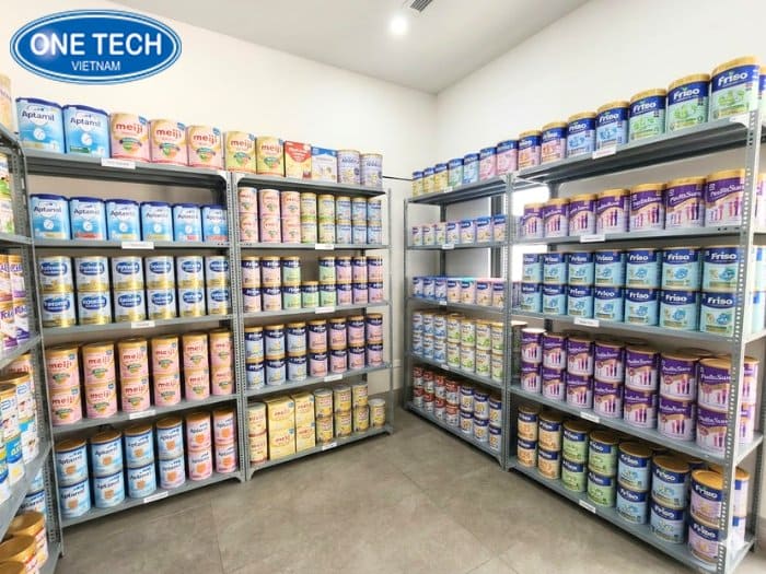 Kệ V lỗ giá rẻ cho cửa hàng bình dân