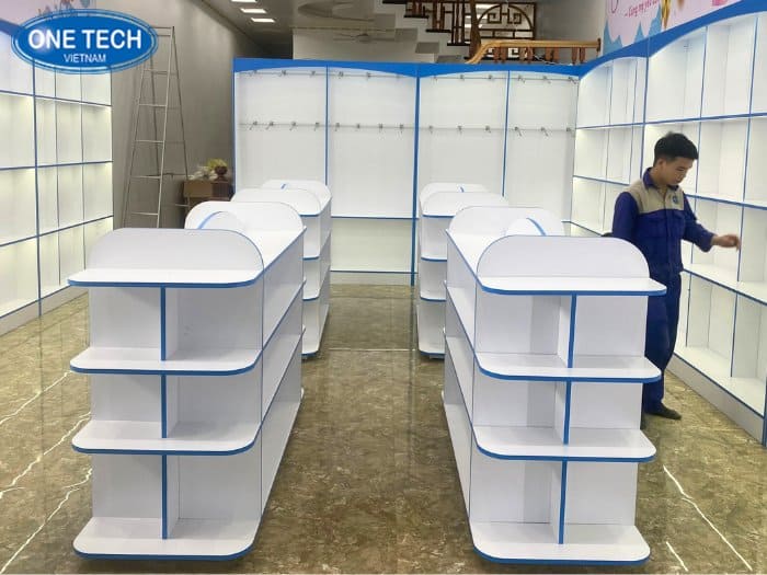 One Tech Group - Cung cấp giải pháp giá kệ trưng bày cà phê