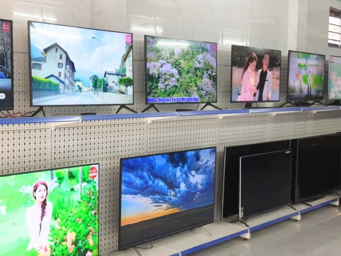 Kệ lưng tôn áp tường