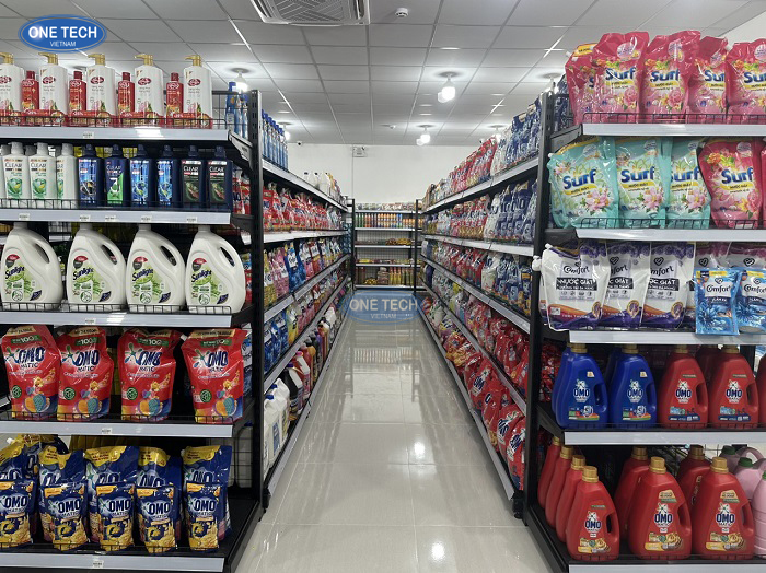 Mẫu kệ bày hàng siêu thị ở Quảng Bình giúp không gian thông thoáng
