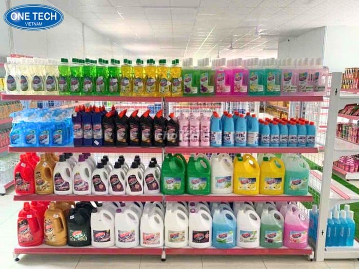 Kệ lưng lưới chuyên sử dụng trưng bày nước giặt trong siêu thị