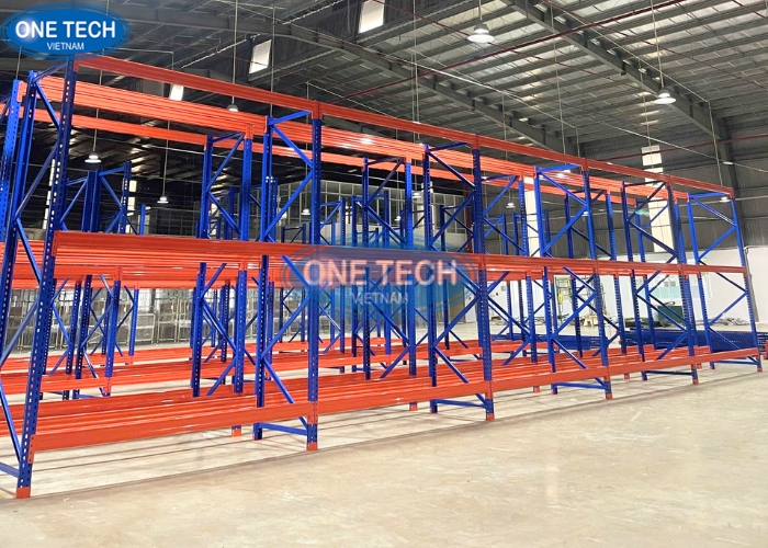 Kệ kho công nghiệp tại Bắc Ninh của One Tech Group