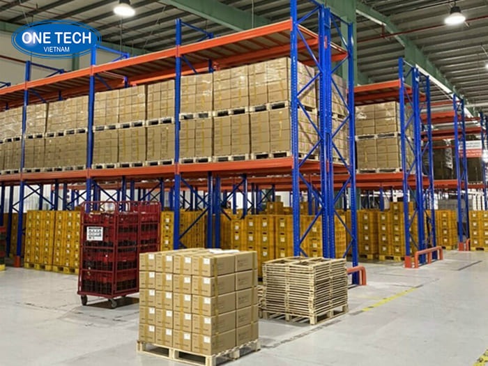 Quy cách xếp hàng trên pallet chuẩn mang lại nhiều lợi ích 