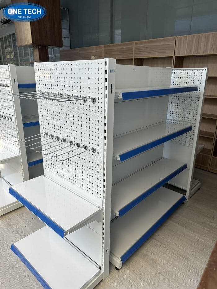 Kệ tôn đục lỗ có móc treo