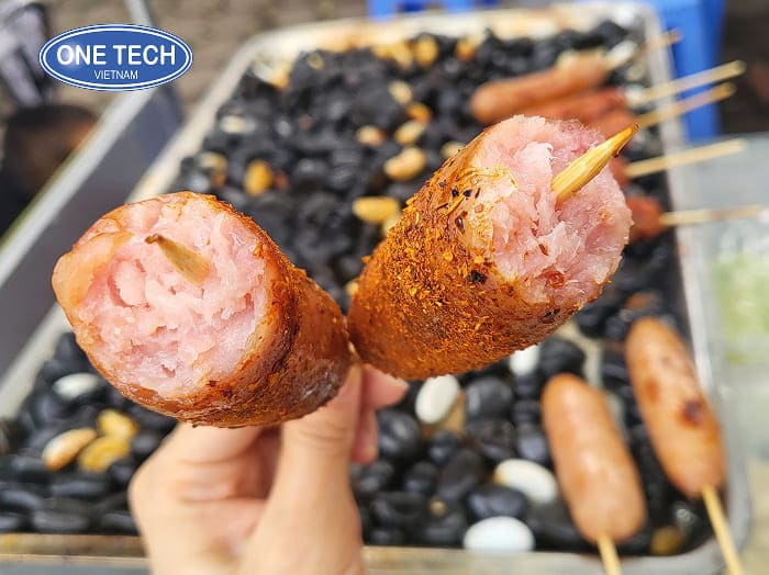 Kinh doanh đồ ăn vặt tại cổng trường học