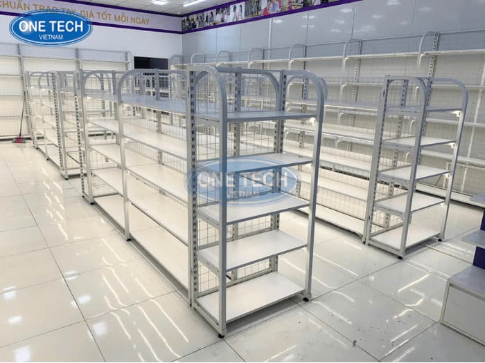 Kệ siêu thị lưng lưới tích hợp đèn LED 