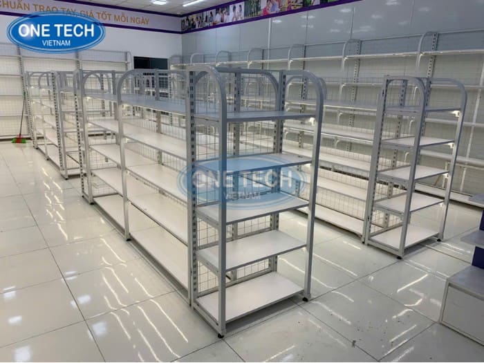 Kệ trưng bày bằng sắt có đèn LED