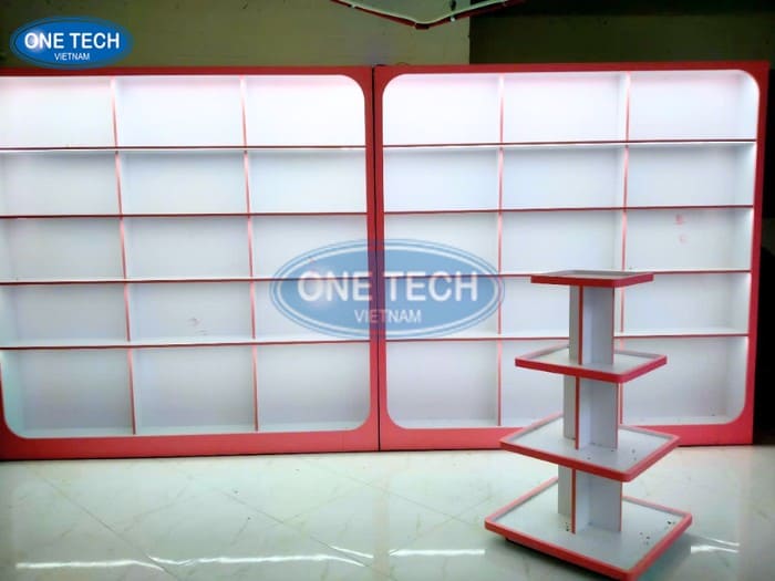 Kệ trưng bày trắng phố hồng có đèn led 01
