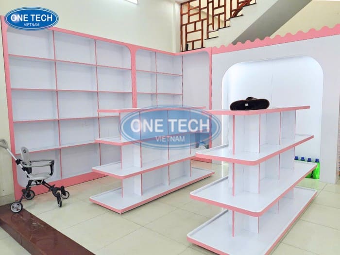 Kệ trưng bày trắng phố hồng có đèn led 03