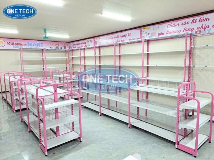 Kệ trưng bày trắng phố hồng 02