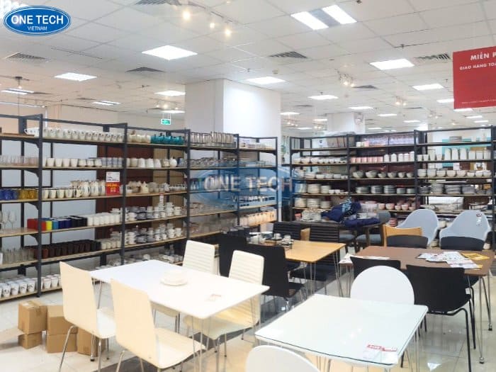 Đánh giá về mẫu kệ khung sắt mặt gỗ