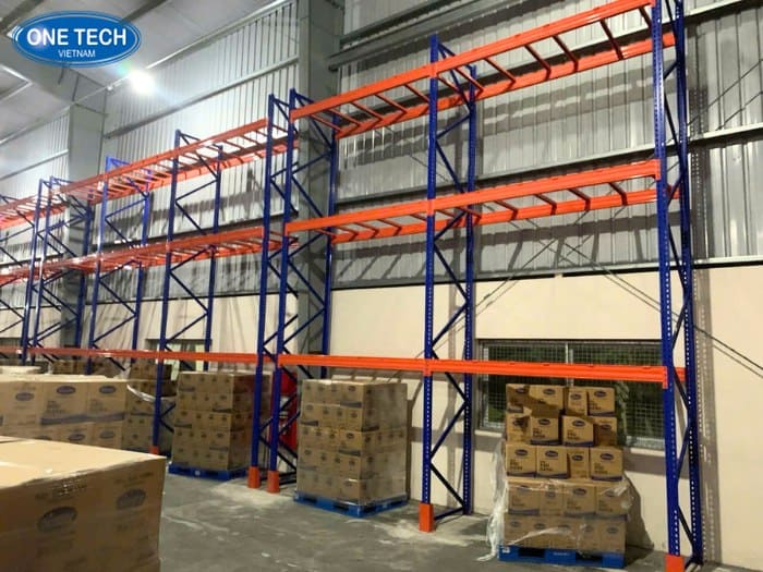 Kệ Selective để đồ nghề cơ khí