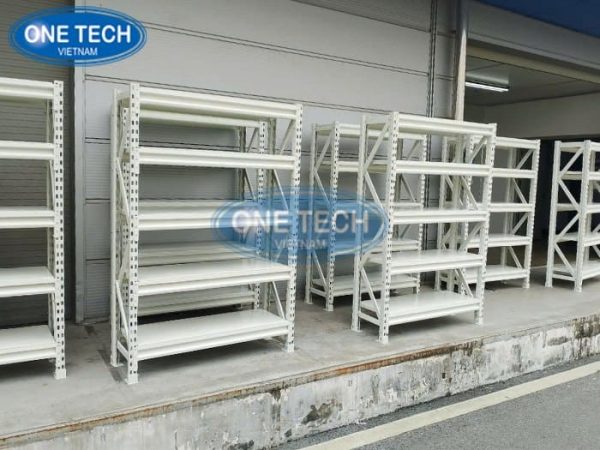 Kệ trung tải 500kg màu trắng
