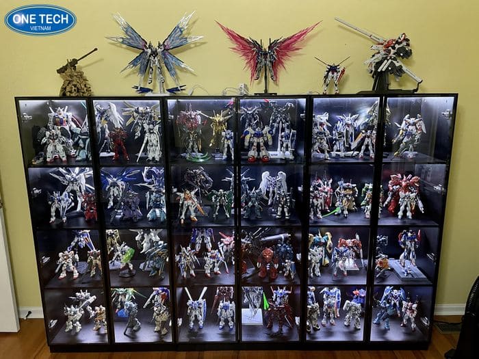 Mẫu tủ kệ trưng bày Gundam 08