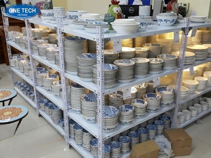 Kệ V lỗ để bát đĩa