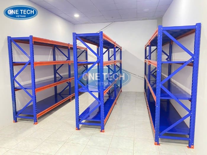 Kệ trung tải cho kho lưu trữ