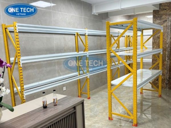 Kích thước phổ thông kệ trung tải trắng