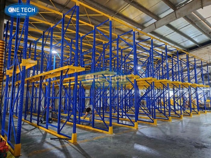 Kệ kho hàng sơn tĩnh điện chống gỉ sét