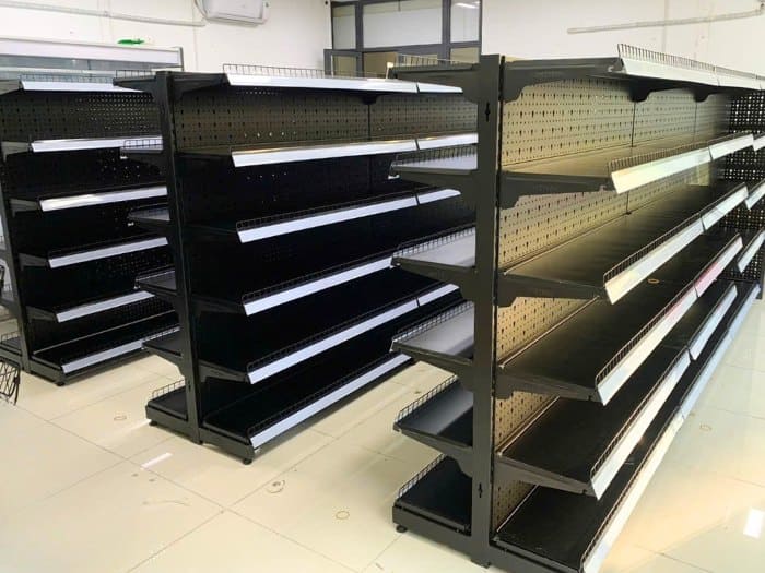 Kệ sắt màu đen hiện đại, mạnh mẽ