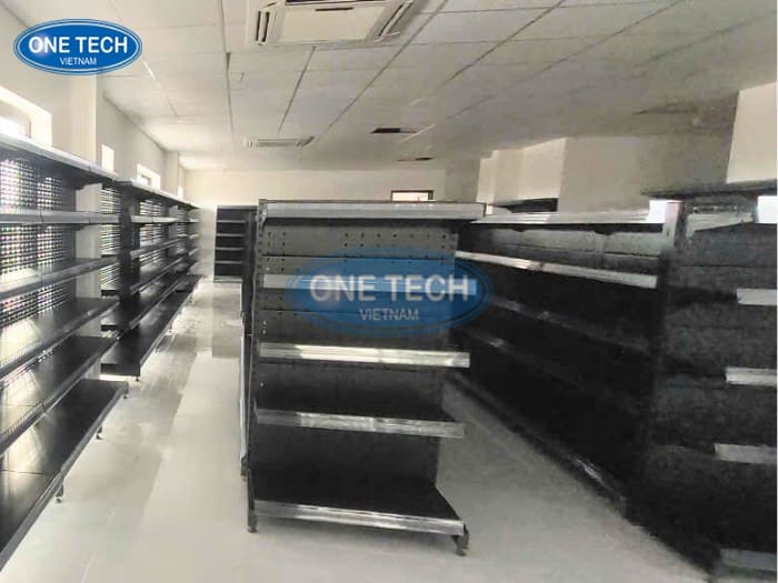 Lắp đặt dự án kệ cho siêu thị BRG Mart 03
