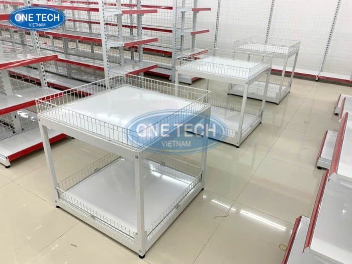 Ụ hình vuông 2 tầng, trong siêu thị thường thấy để trưng bày sữa