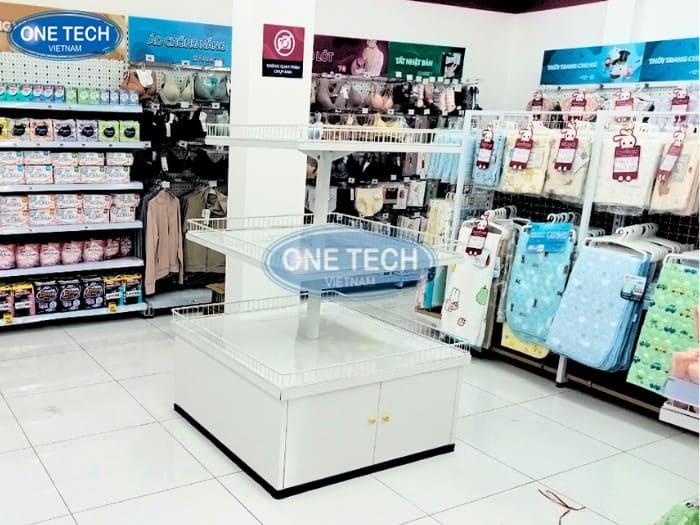 Ụ vuông trưng bày hàng