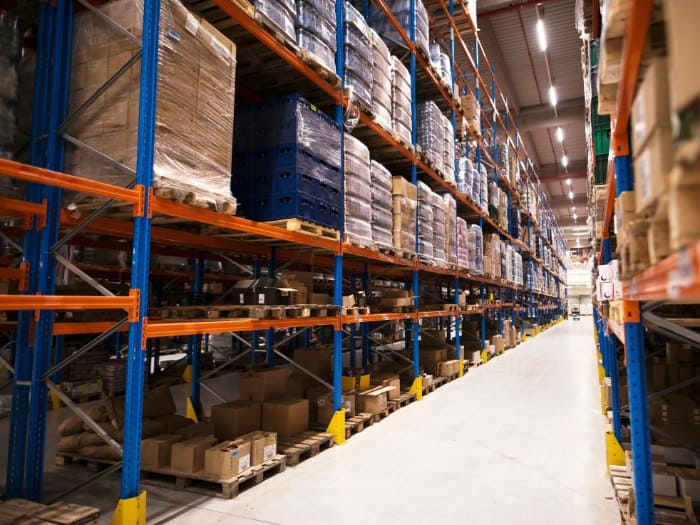 Các chức năng chính của kho hàng trong lĩnh vực logistics