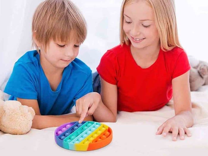 Cập nhật xu hướng đồ chơi theo mùa, theo trend
