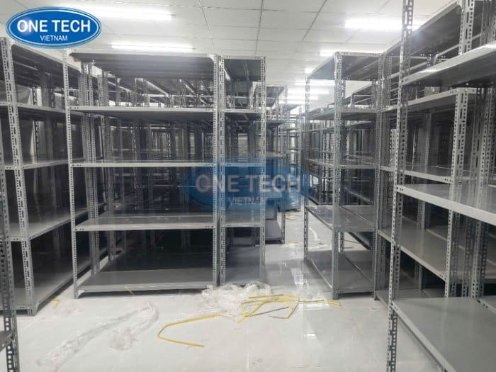 Địa chỉ mua kệ sắt V lỗ chất lượng, chịu tải tốt