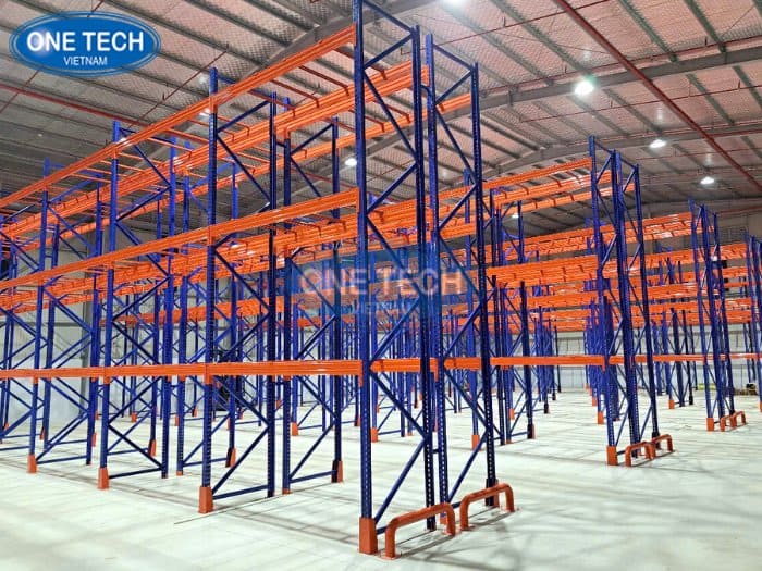 Kệ Double Deep tải tối đa 3000kg/tầng