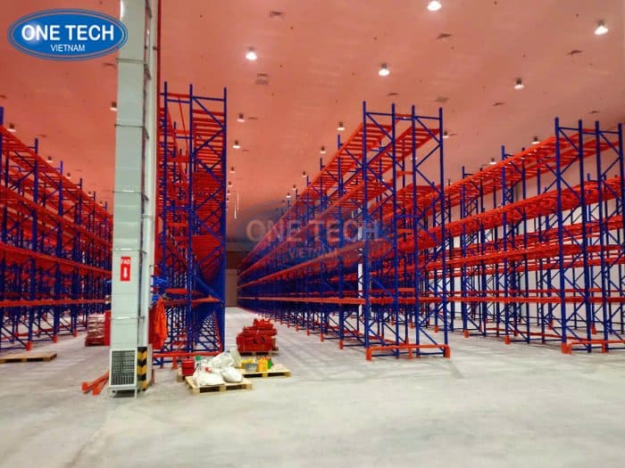 Mua kệ Drive In, kệ Double Deep chất lượng tại One Tech Group