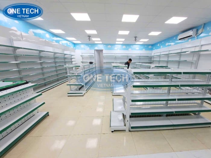 Lắp đặt kệ cho hệ thống sữa 3 tốt 08