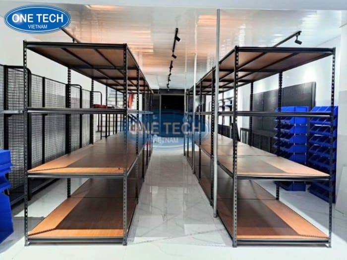 Kệ 3 tầng khung sắt mặt gỗ