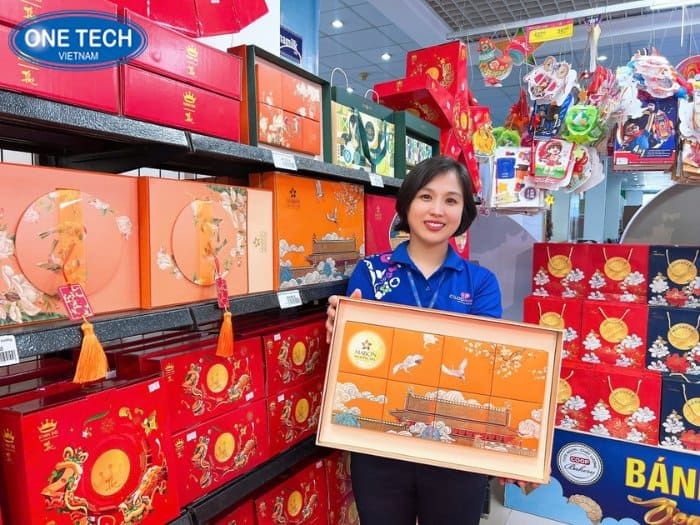 Kệ để hộp bánh sang trọng
