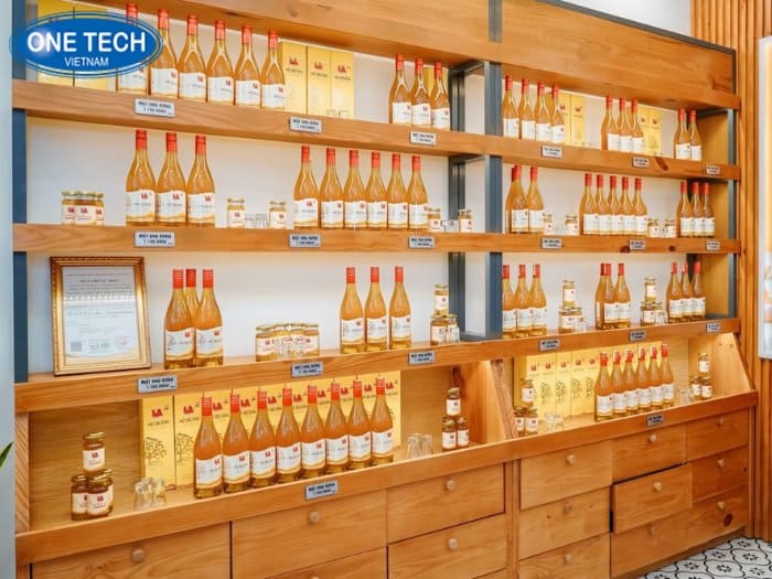 Kệ gỗ kèm tủ bắt mắt