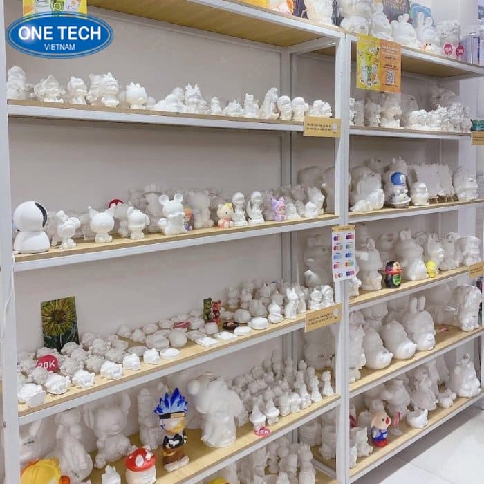 Kệ gỗ khung sắt sát tường